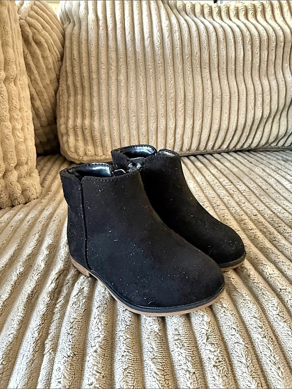 Cat & Jack Suede Ankle Booties Black US 5